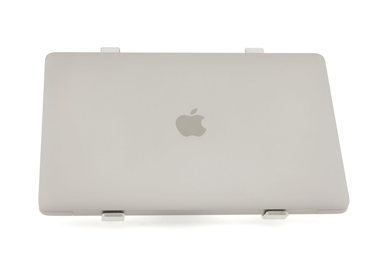 Apple MacBook Air 13″ 2020, M1 8 Cores, 16 GB, 8 core GPU 512 GB Space Gray