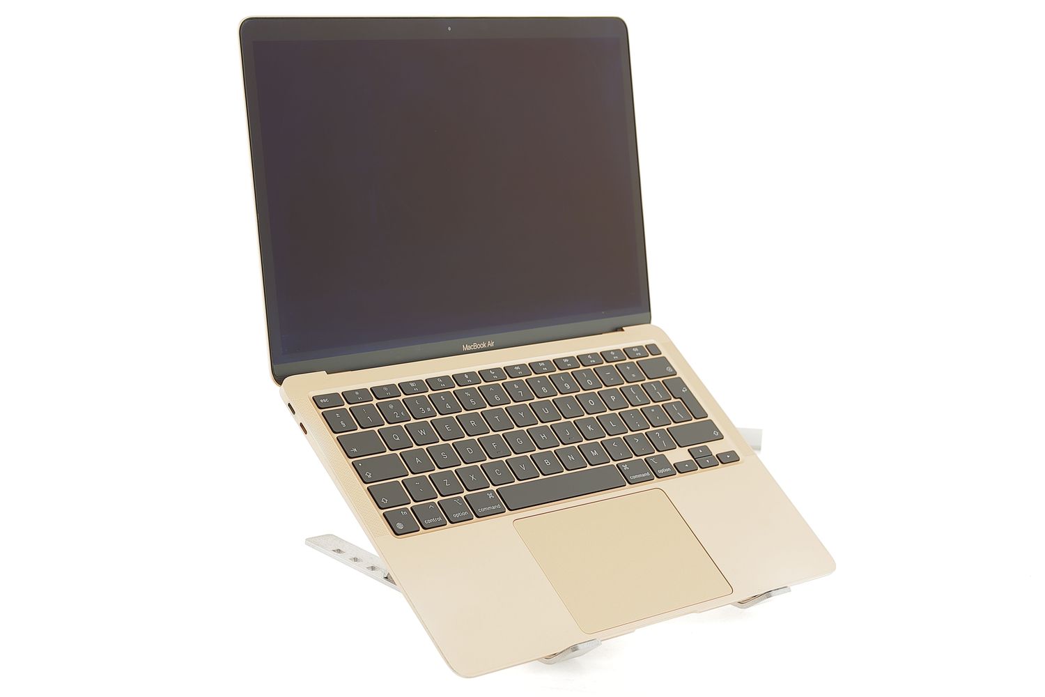 Apple MacBook Air 13″ 2020, i5 1.1 GHz, 8 GB, Intel Iris Plus 512 GB Gold - Много добро