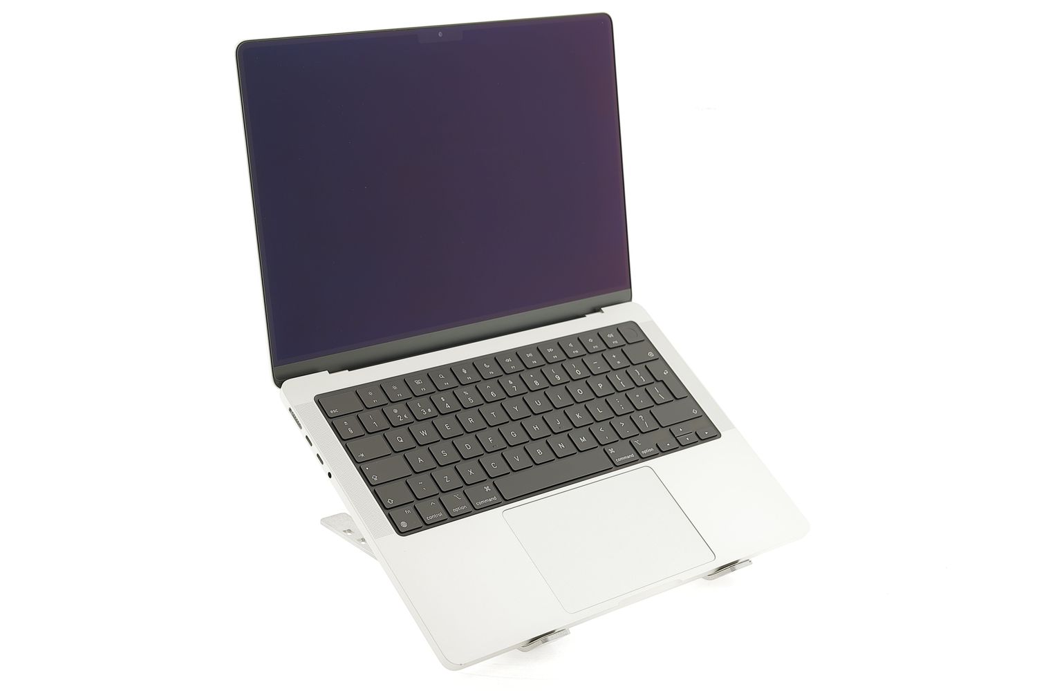 Apple MacBook Pro 14″ 2023, M3 8 Cores, 8 GB, 10 core GPU 512 GB Silver