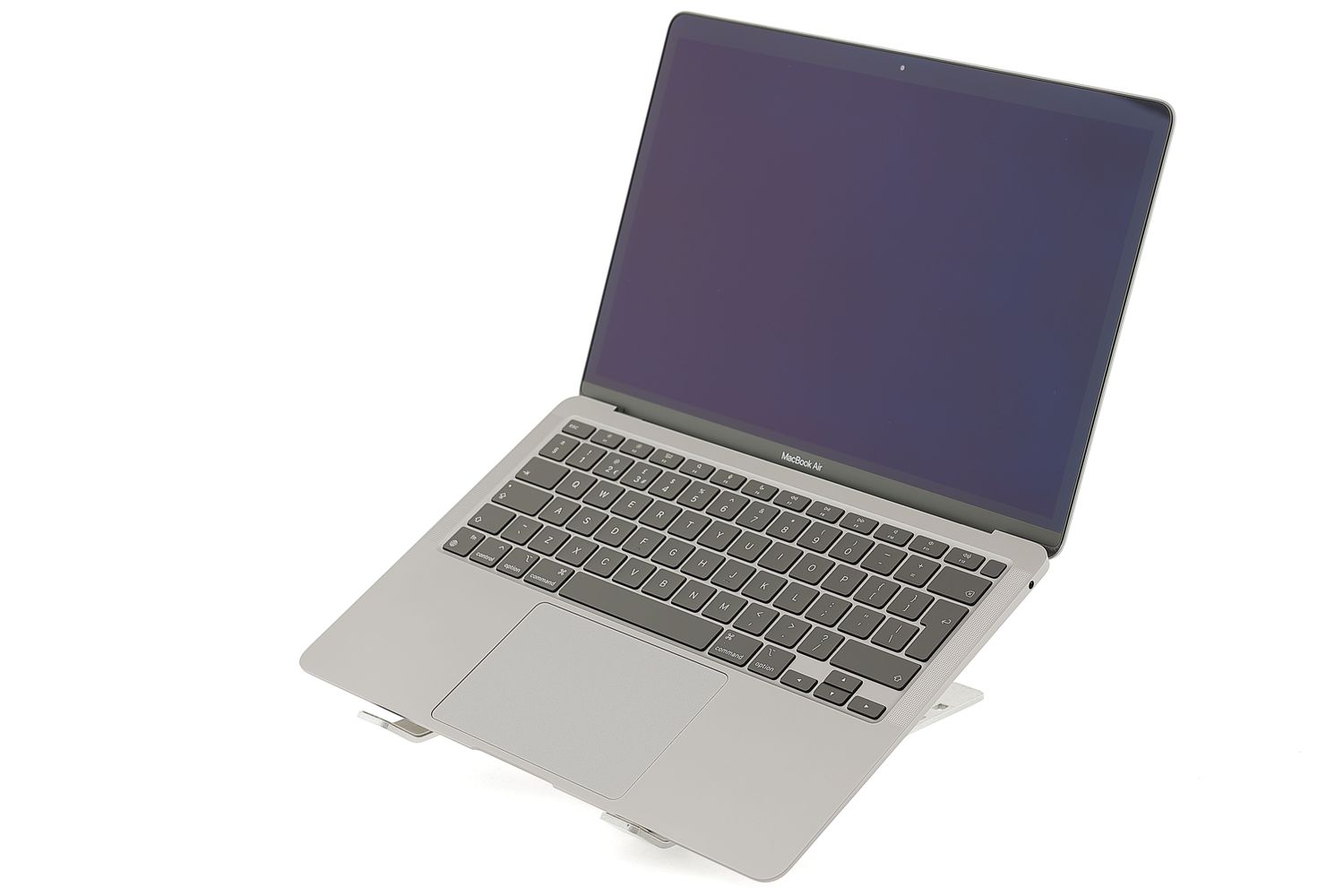 Apple MacBook Air 13″ 2020, M1 8 Cores, 16 GB, 7 core GPU 256 GB Space Gray