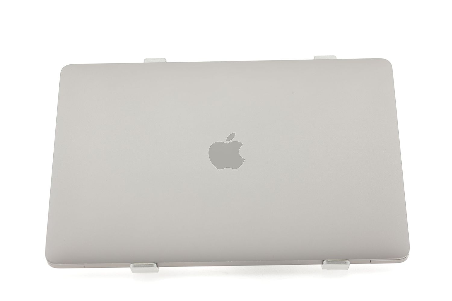 Apple MacBook Pro 13″ 2020, M1 8 Cores, 8 GB, 8 core GPU 512 GB Space Gray - Kiváló