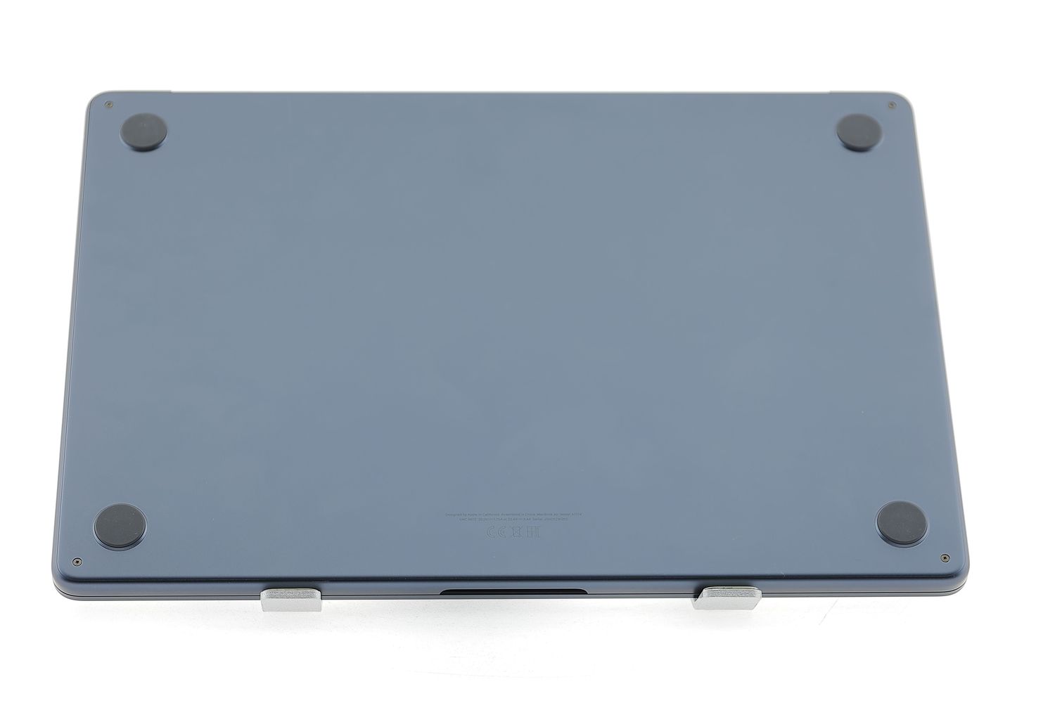 Apple MacBook Air 15″ 2024, M3 8 Cores, 8 GB, 10 core GPU 256 GB Midnight - Újszerű