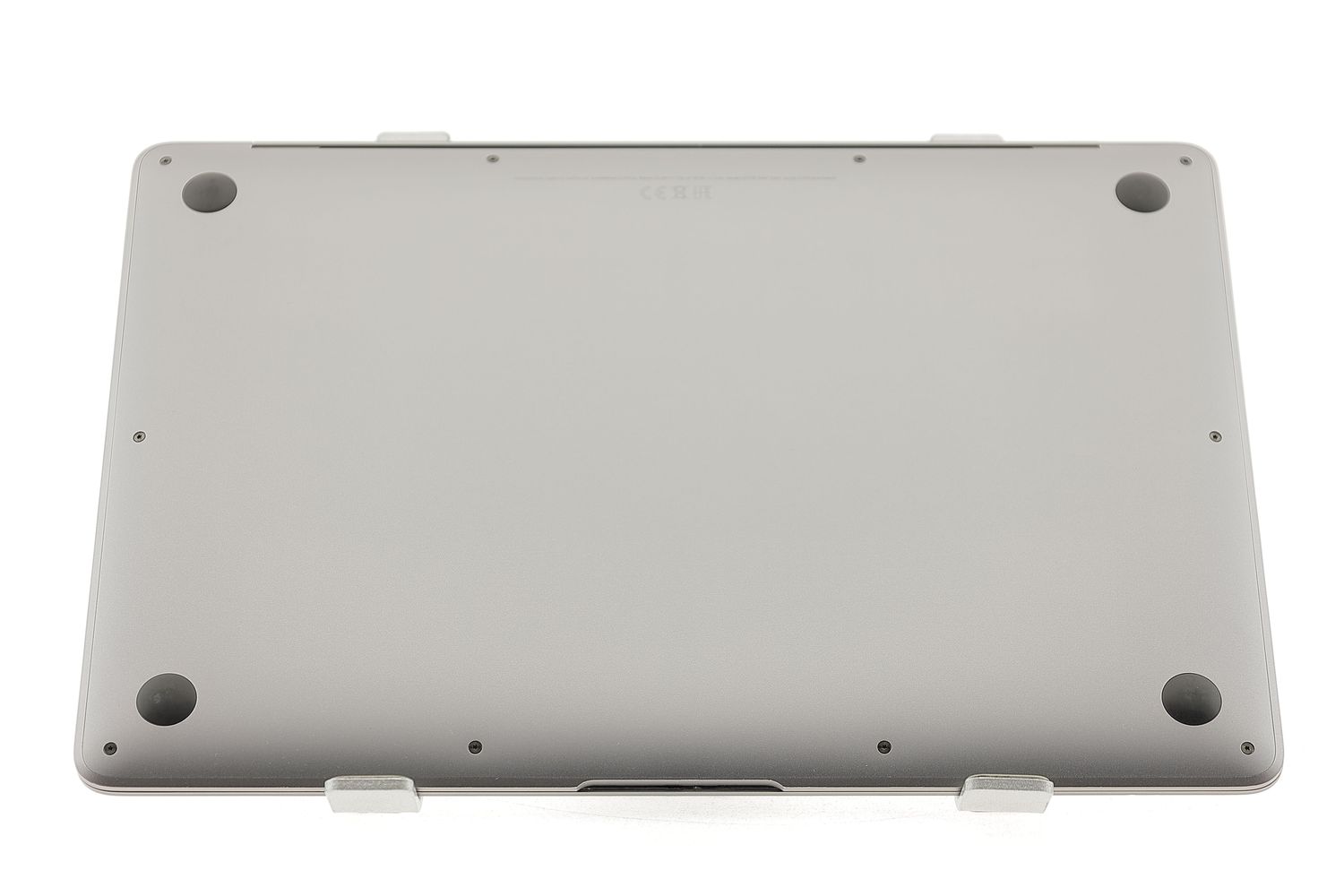 Apple MacBook Air 13″ 2020, i3 1.1 GHz, 8 GB, Intel Iris Plus 256 GB Space Gray - Foarte bun