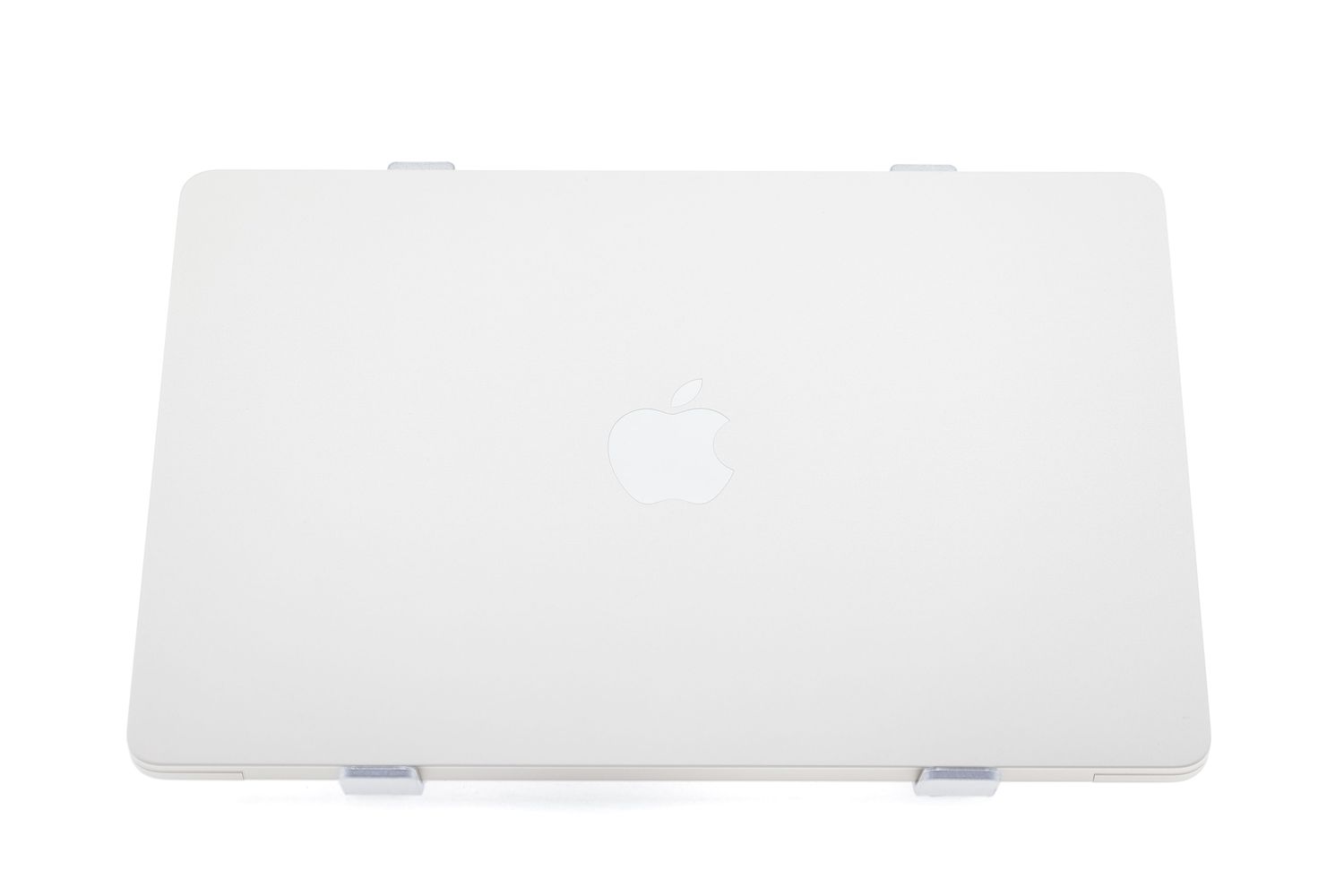 Apple MacBook Air 13″ 2022, M2 8 Cores, 16 GB, 8 core GPU 256 GB Starlight