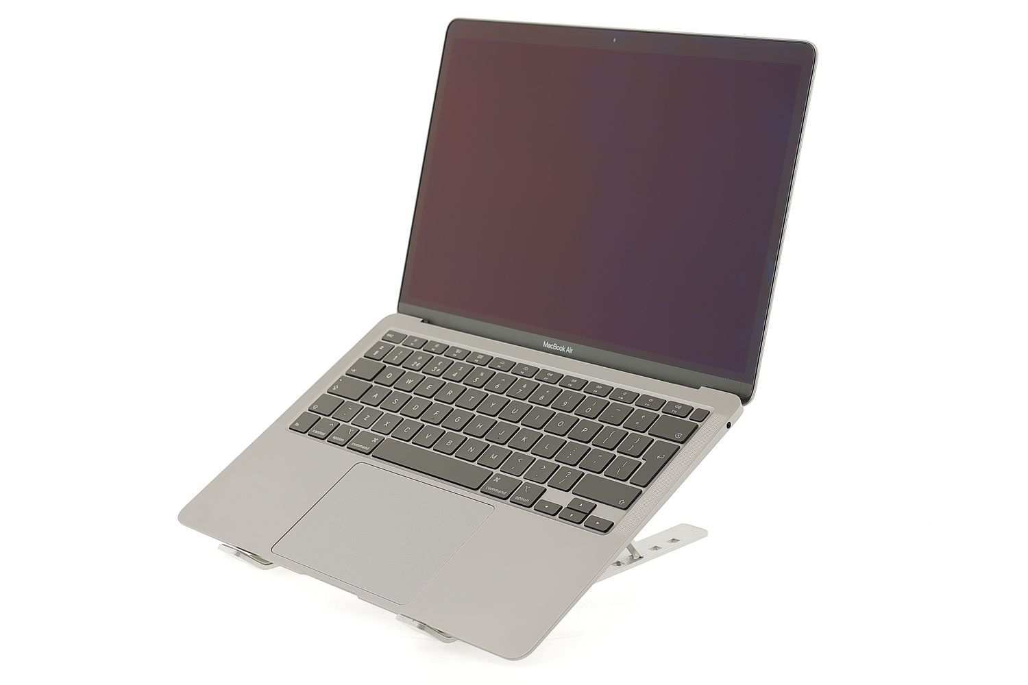 Apple MacBook Air 13″ 2020, i5 1.1 GHz, 8 GB, Intel Iris Plus 512 GB Space Gray - Като нов