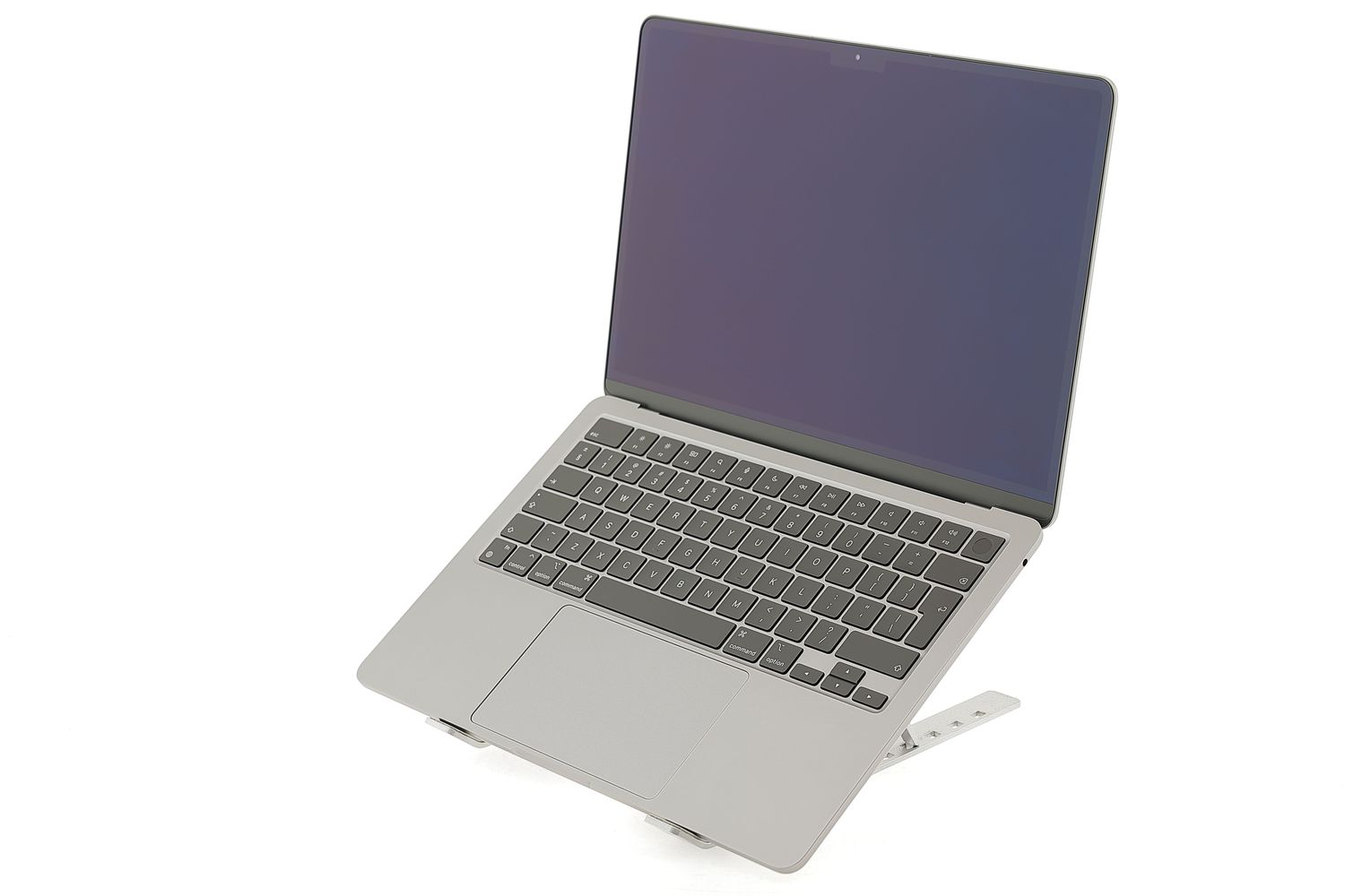 Apple MacBook Air 13″ 2022, M2 8 Cores, 8 GB, 8 core GPU, Space