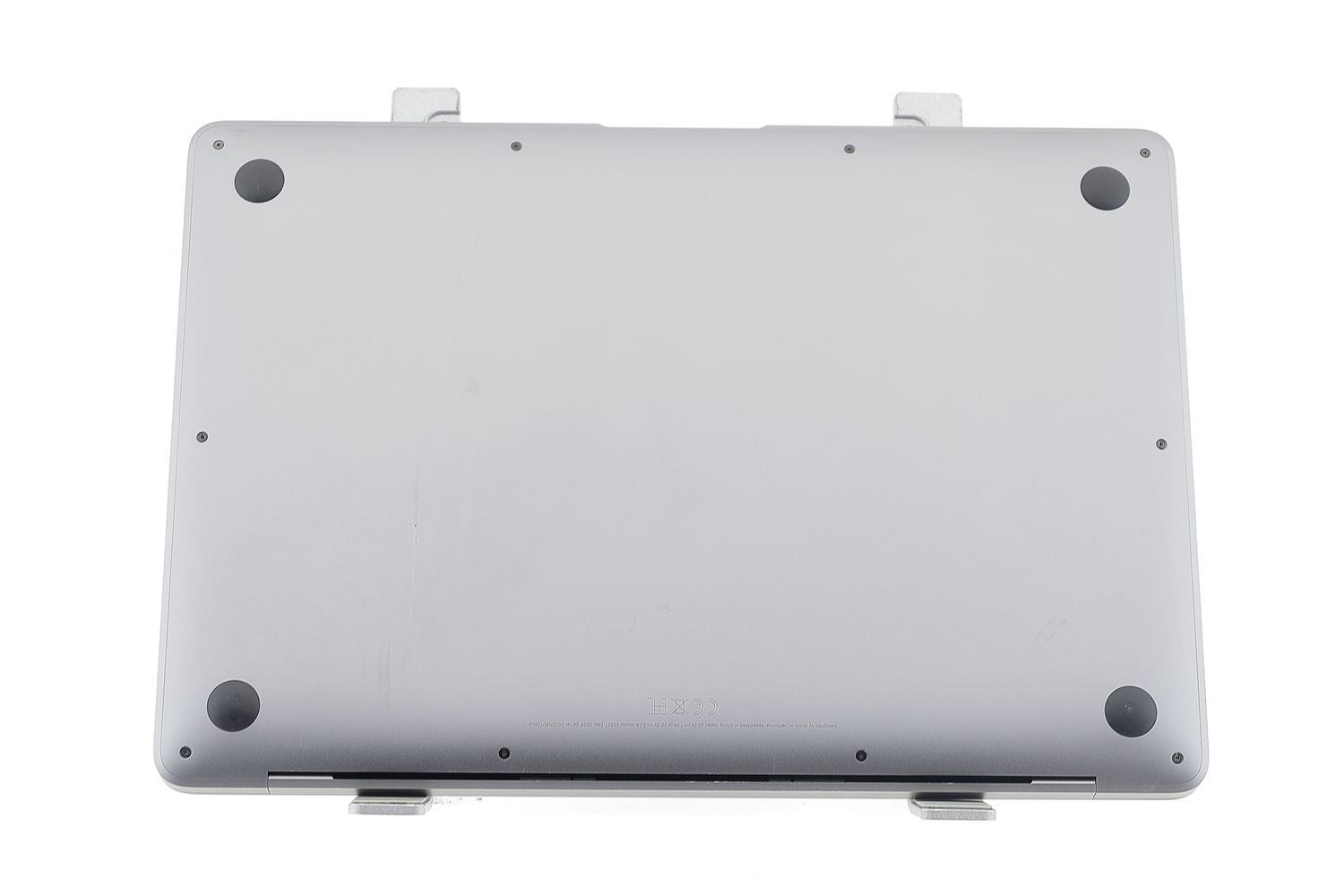 Apple MacBook Air 13″ 2020, M1 8 Cores, 8 GB, 7 core GPU 256 GB Space Gray - Много добро
