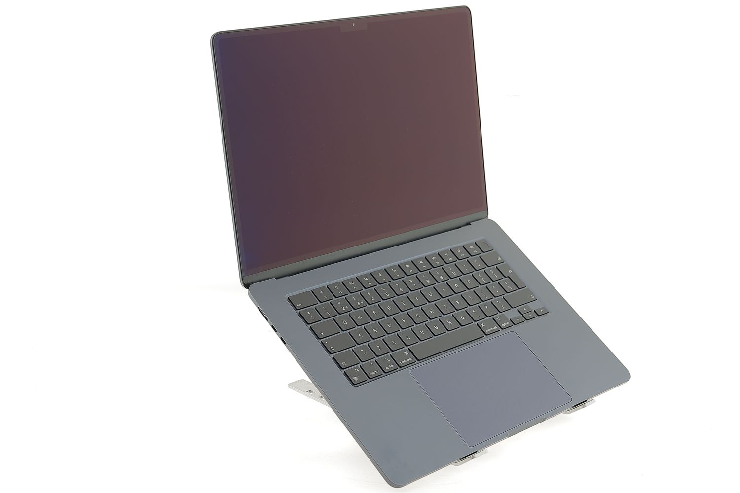 Apple MacBook Air 15″ 2023, M2 8 Cores, 16 GB, 10 core GPU 512 GB Midnight - Ca nou