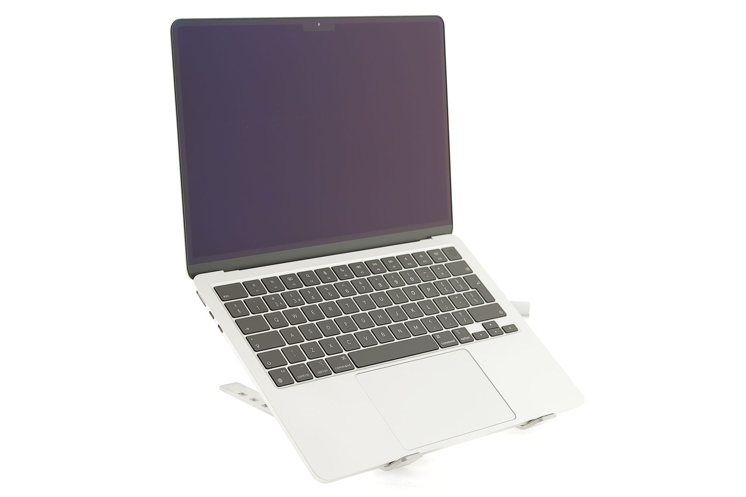 Apple MacBook Air 13″ 2022, M2 8 Cores, 16 GB, 10 core GPU 512 GB Silver - Ca nou