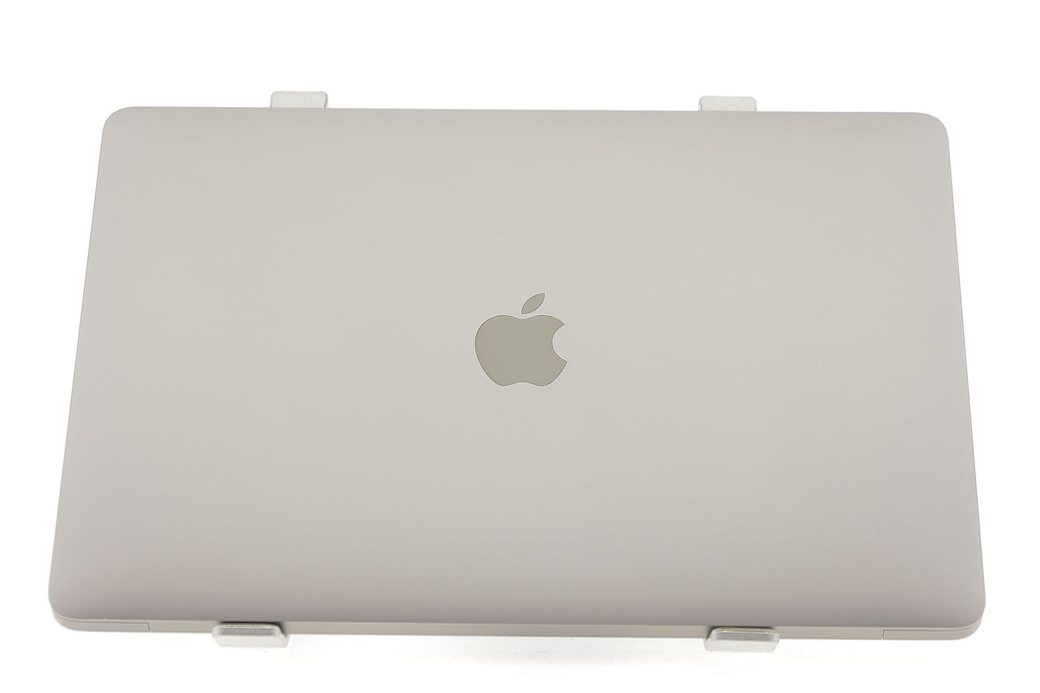 Apple MacBook Air 13″ 2020, M1 8 Cores, 8 GB, 7 core GPU 256 GB Space Gray - Като нов