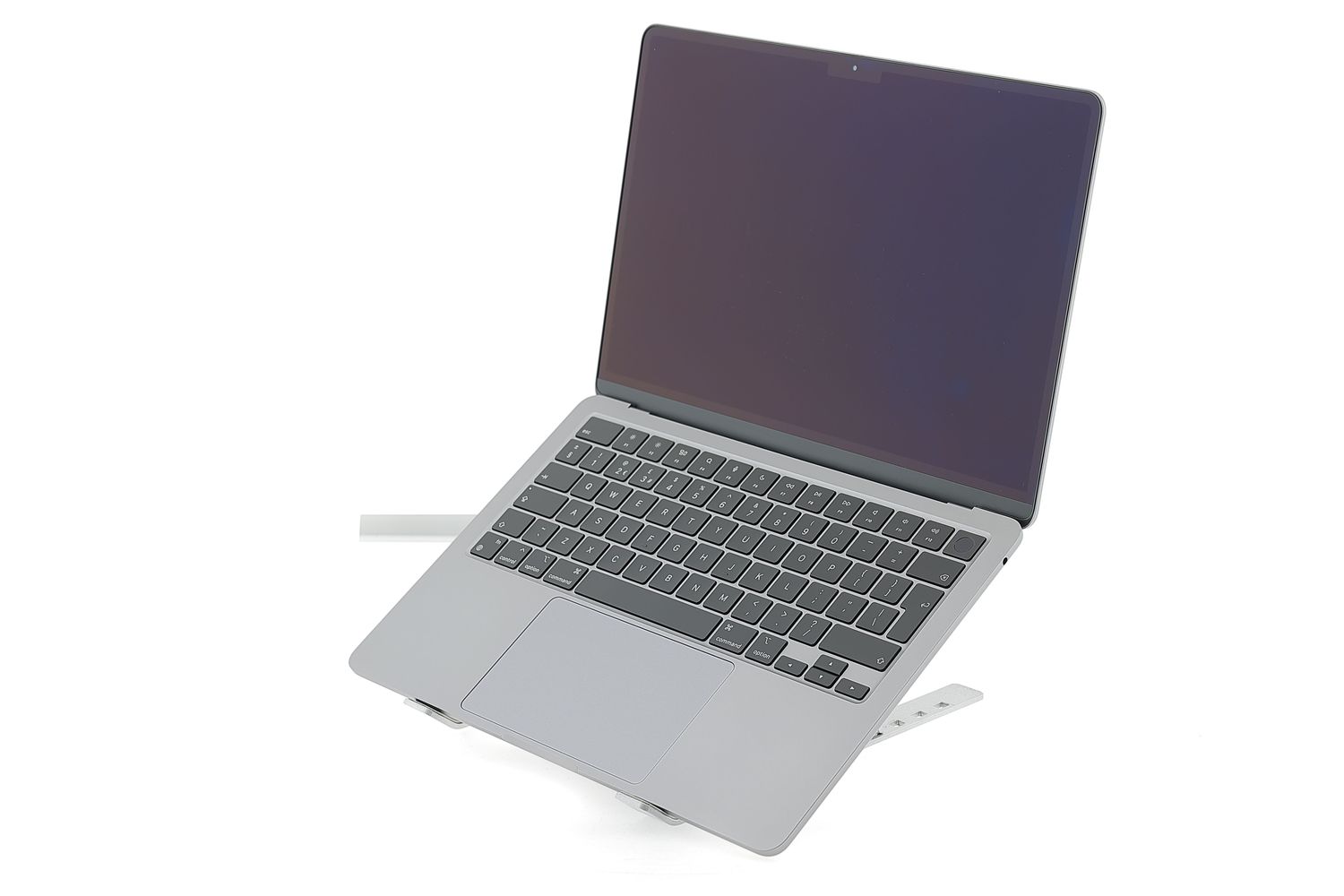 Apple MacBook Air 13″ 2024, M3 8 Cores, 8 GB, 8 core GPU 256 GB Space Gray