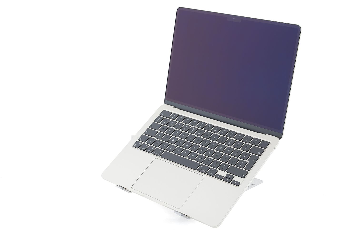 Apple MacBook Air 13″ 2025, M4 10 Cores, 16 GB, 8 core GPU 256 GB Starlight