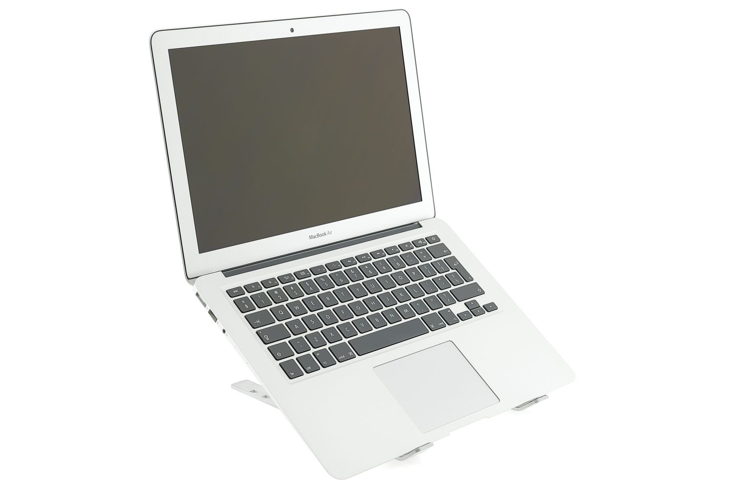 Apple MacBook Air 13″ 2017, i5 1.8 GHz, 8 GB, HD Graphics 6000 128 GB Silver - Като нов