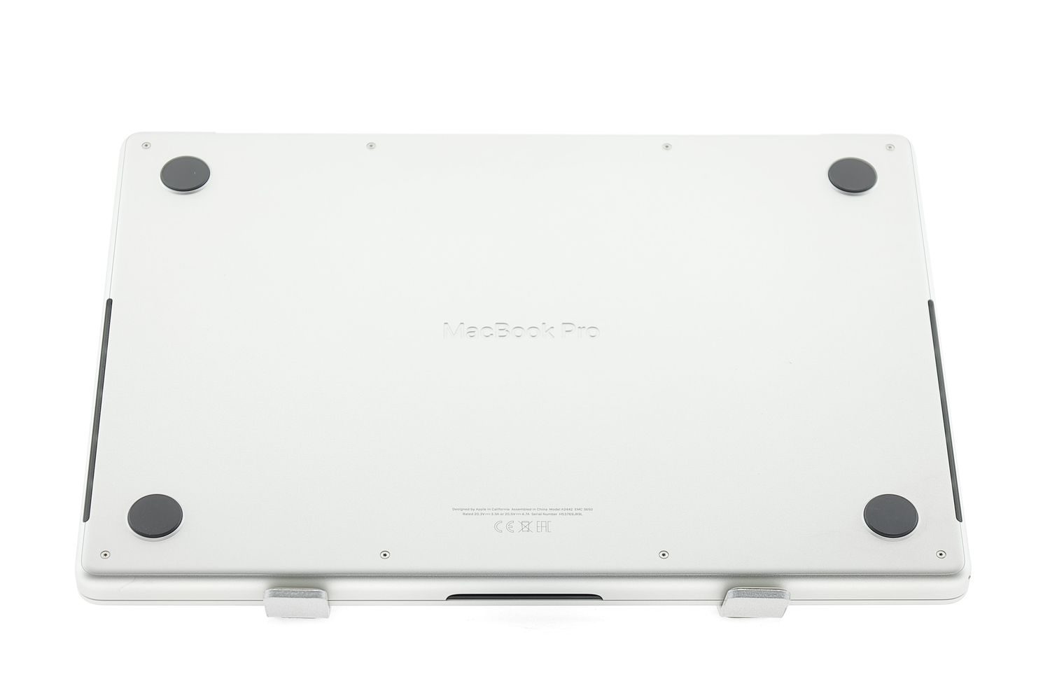 Apple MacBook Pro 14″ 2021, M1 Pro 8 Cores, 16 GB, 14 core GPU 512 GB Silver - Ca nou