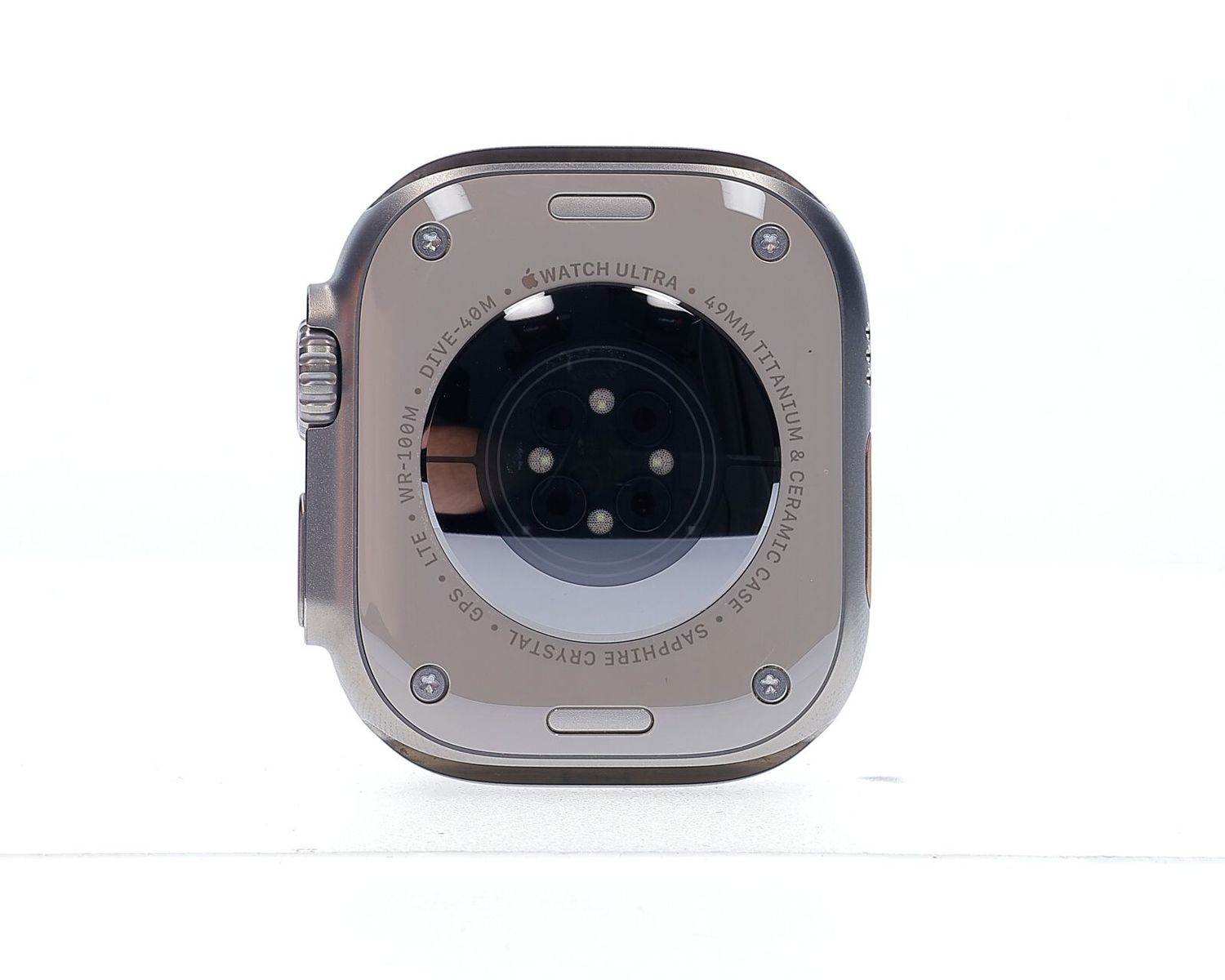 Apple Watch Ultra 2022, GPS + Cellular, Titanium 49mm Titanium - Σαν καινούργιο