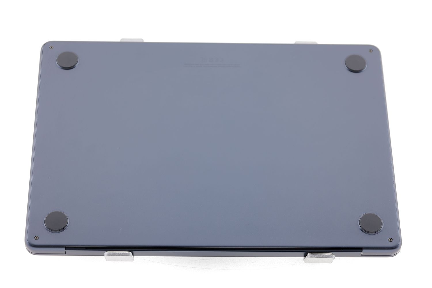 Apple MacBook Air 13″ 2024, M3 8 Cores, 8 GB, 8 core GPU 256 GB Midnight - Като нов