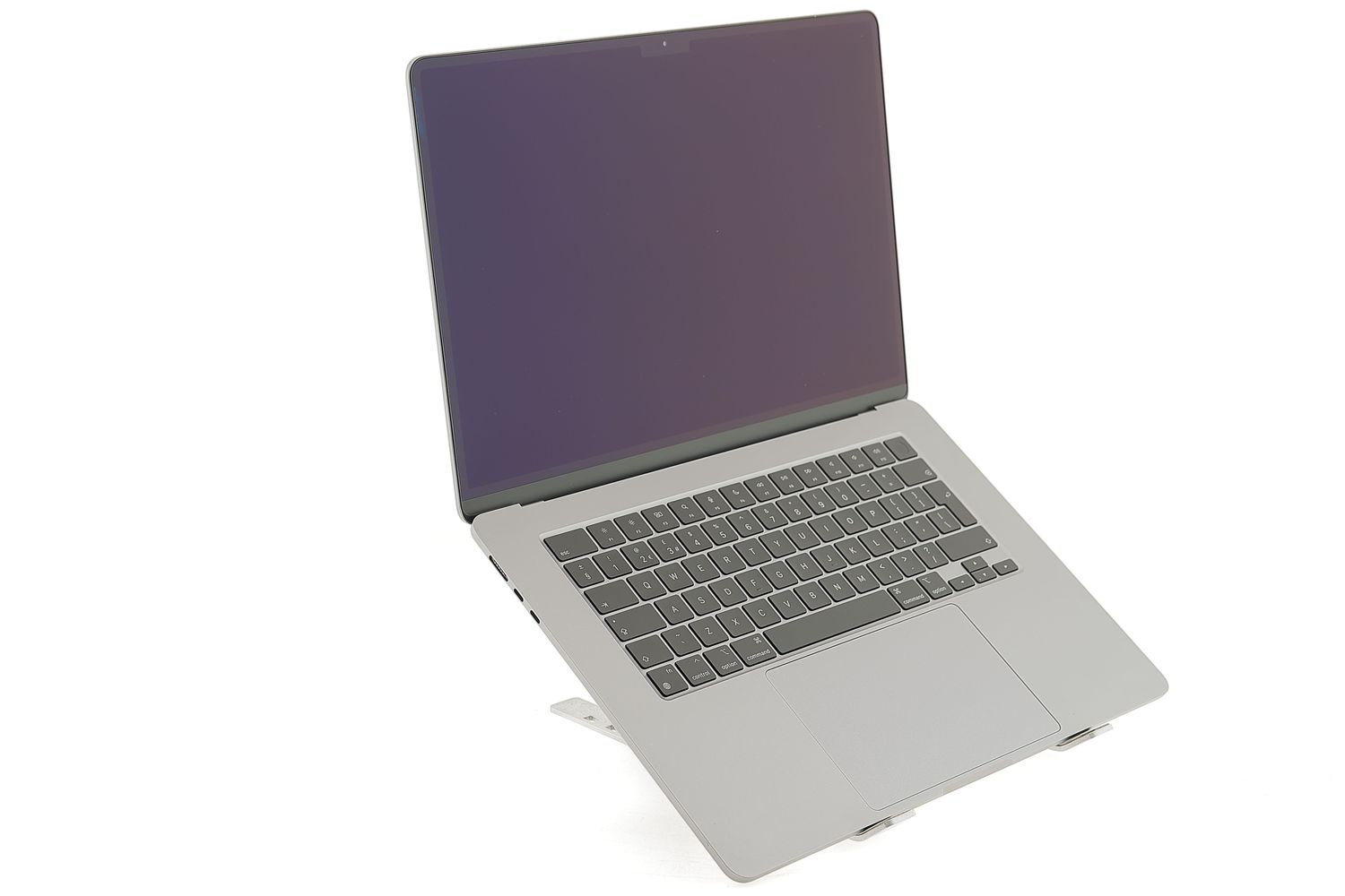 Apple MacBook Air 15″ 2023, M2 8 Cores, 8 GB, 10 core GPU 256 GB Space Gray - Ca nou