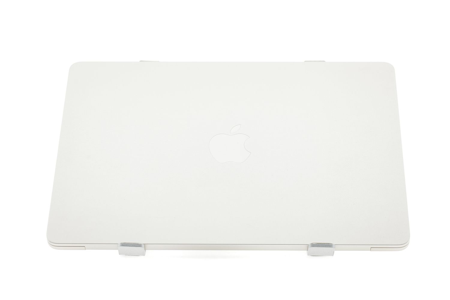 Apple MacBook Air 13″ 2022, M2 8 Cores, 8 GB, 10 core GPU 512 GB Starlight - Foarte bun