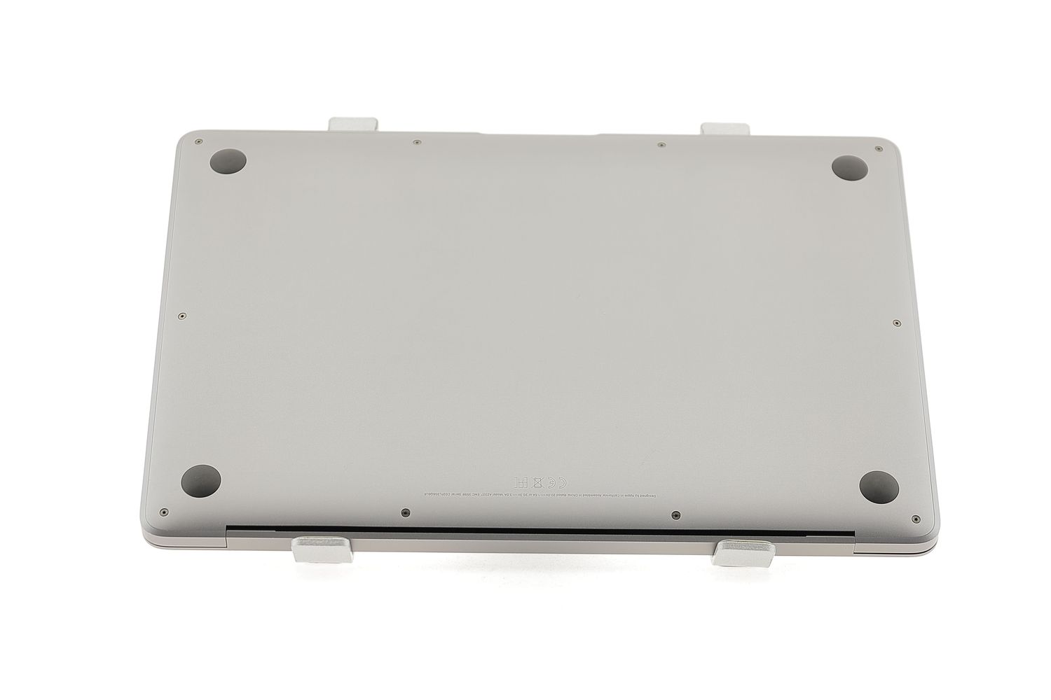 Apple MacBook Air 13″ 2020, M1 8 Cores, 16 GB, 7 core GPU 256 GB Space Gray - Като нов