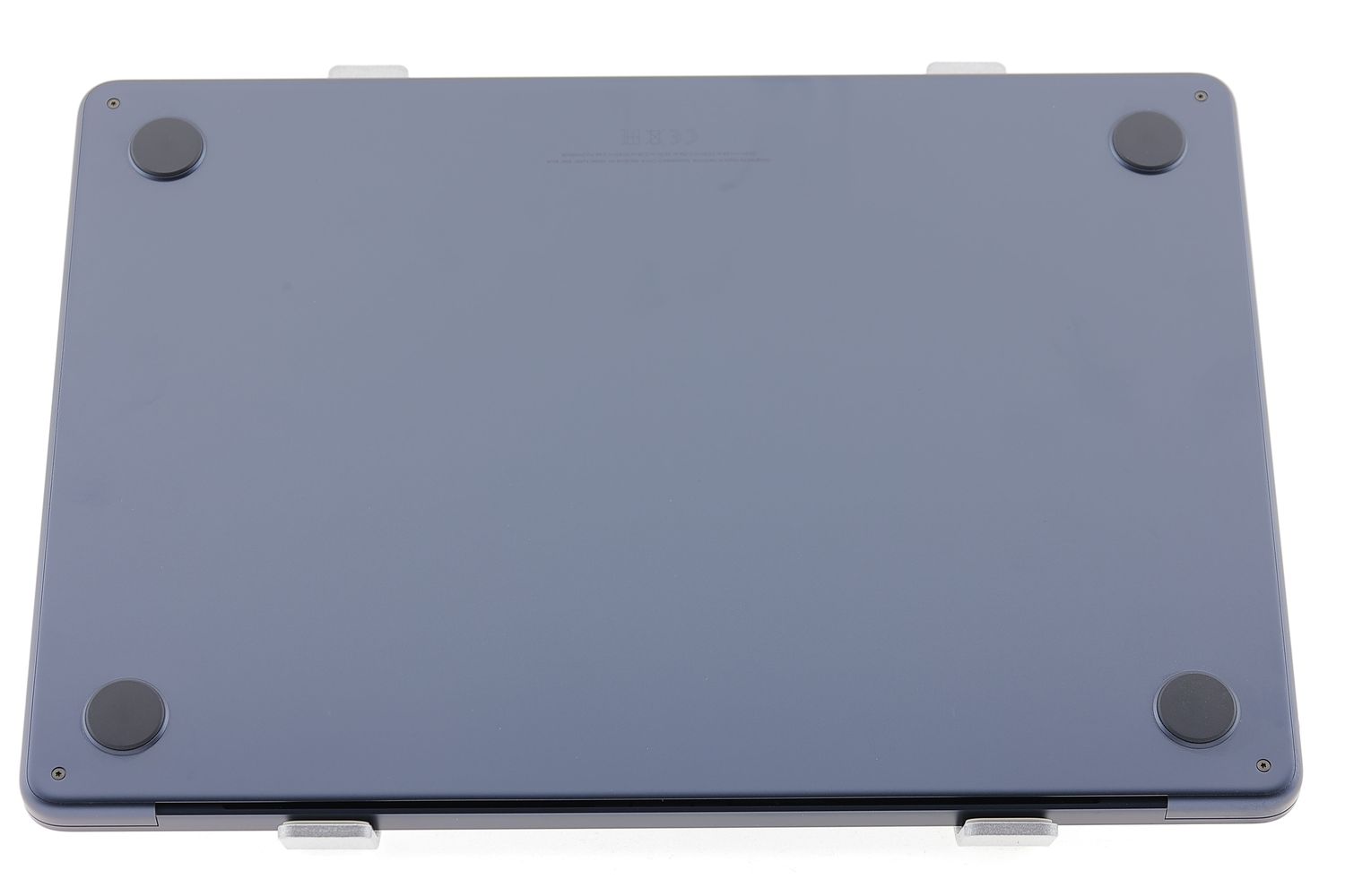Apple MacBook Air 13″ 2022, M2 8 Cores, 16 GB, 10 core GPU 512 GB Midnight - Nagyon jó