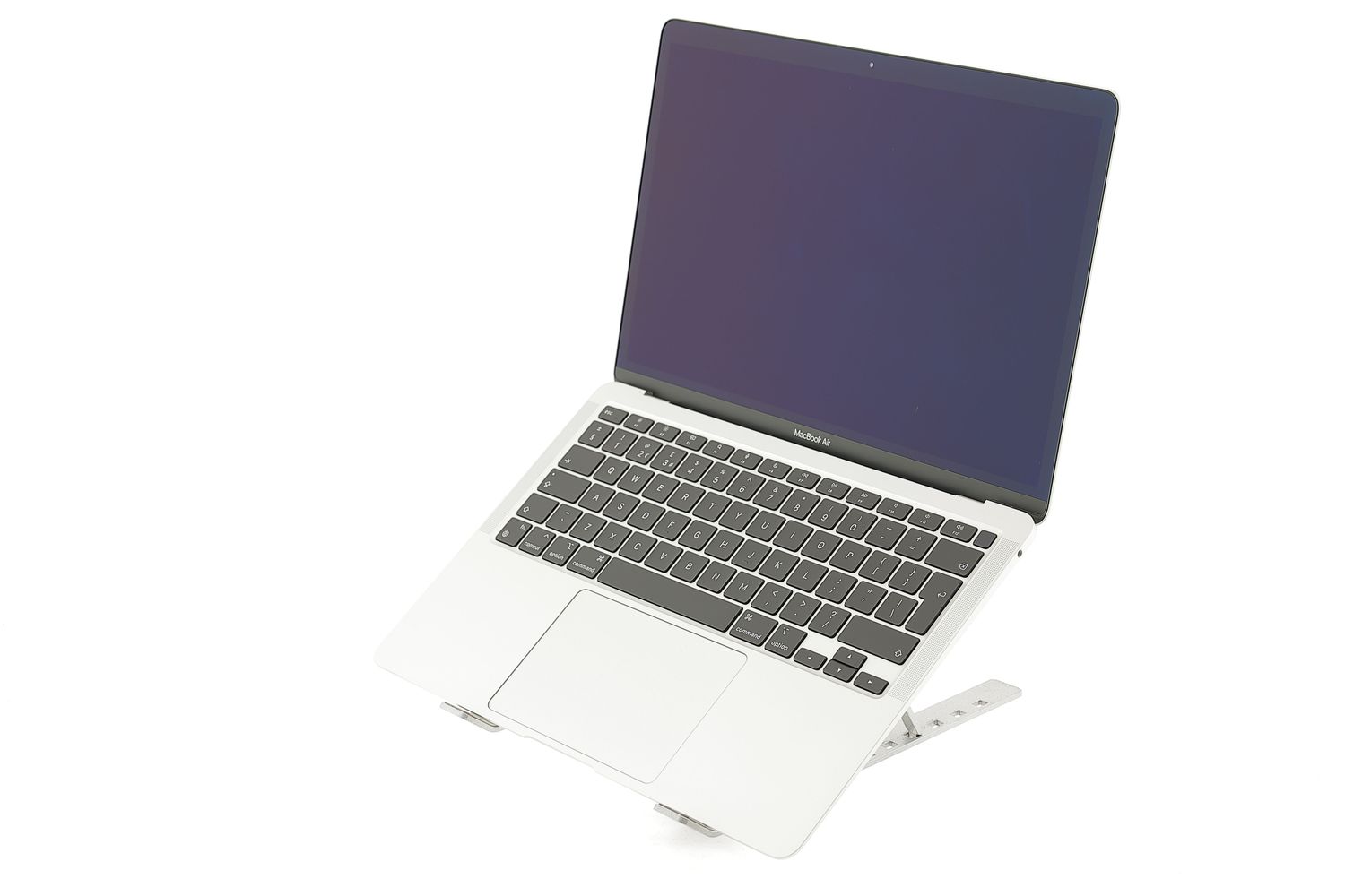 Apple MacBook Air 13″ 2020, M1 8 Cores, 8 GB, 7 core GPU 256 GB Silver - Като нов