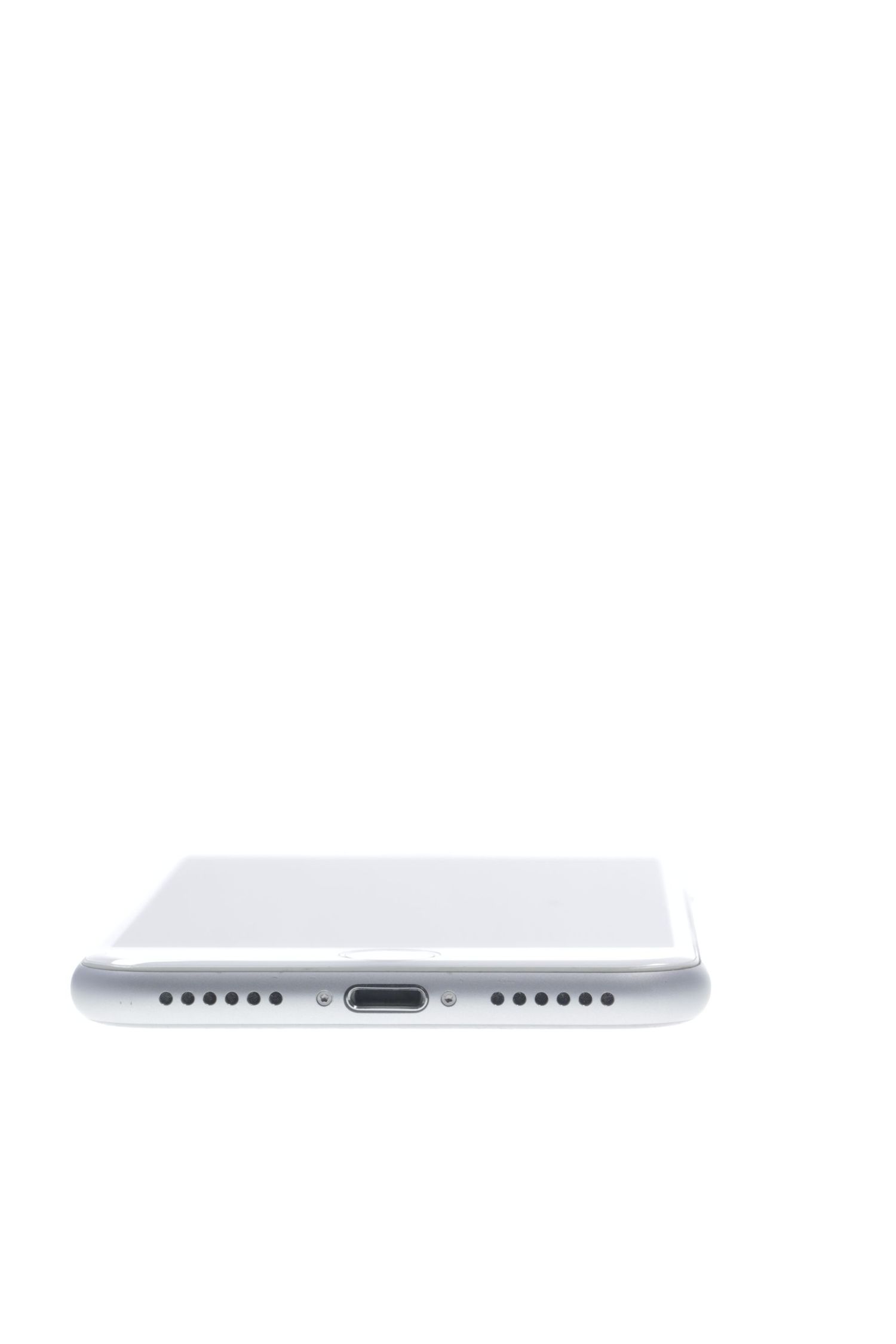 Apple iPhone 7 128 GB Silver - Много добро