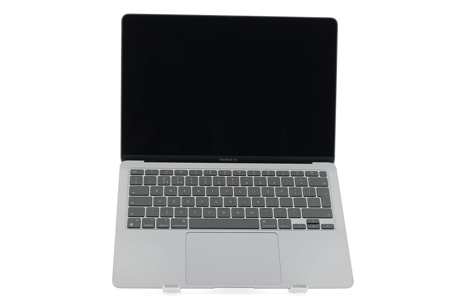 Apple MacBook Air 13″ 2020, i3 1.1 GHz, 8 GB, Intel Iris Plus 256 GB Space Gray - Nagyon jó