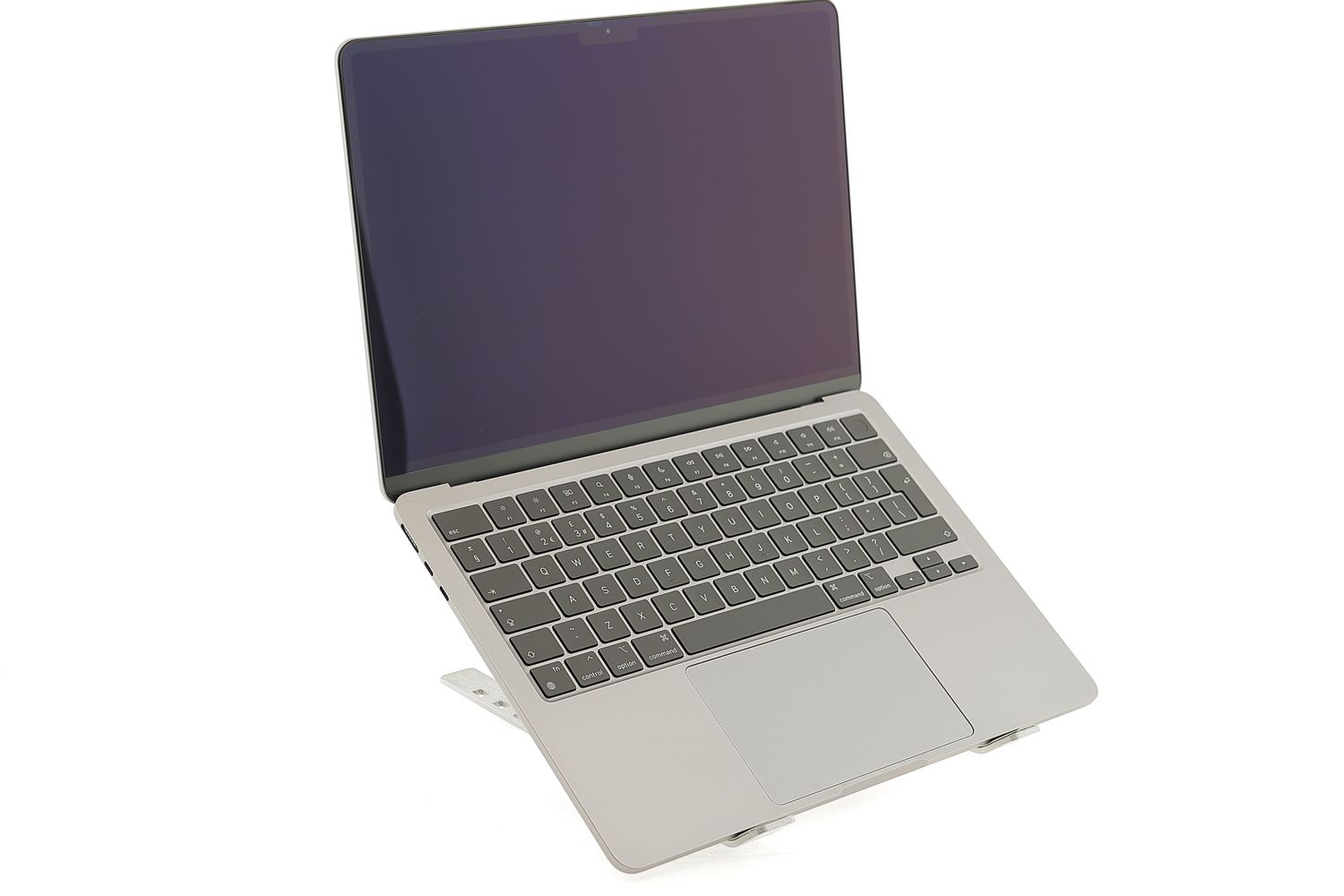Apple MacBook Air 13″ 2022, M2 8 Cores, 8 GB, 10 core GPU 1 TB Space Gray - Като нов