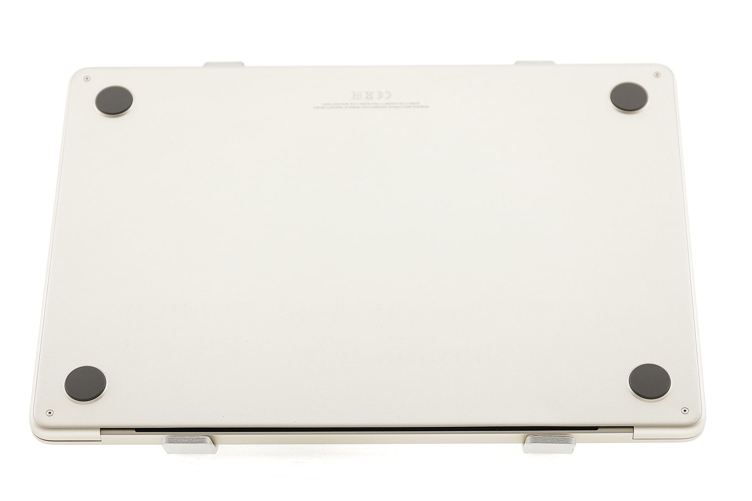 Apple MacBook Air 13″ 2024, M3 8 Cores, 8 GB, 8 core GPU 256 GB Starlight - Excelent