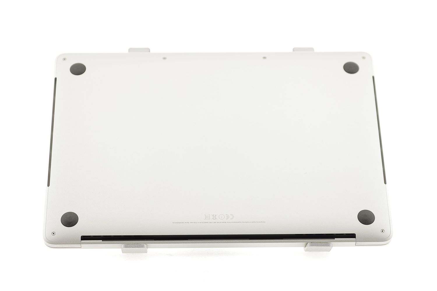 Apple MacBook Pro 13″ Touch Bar 2017, i5 3.1 GHz, 8 GB, Intel Iris Plus Graphics 650 256 GB Silver