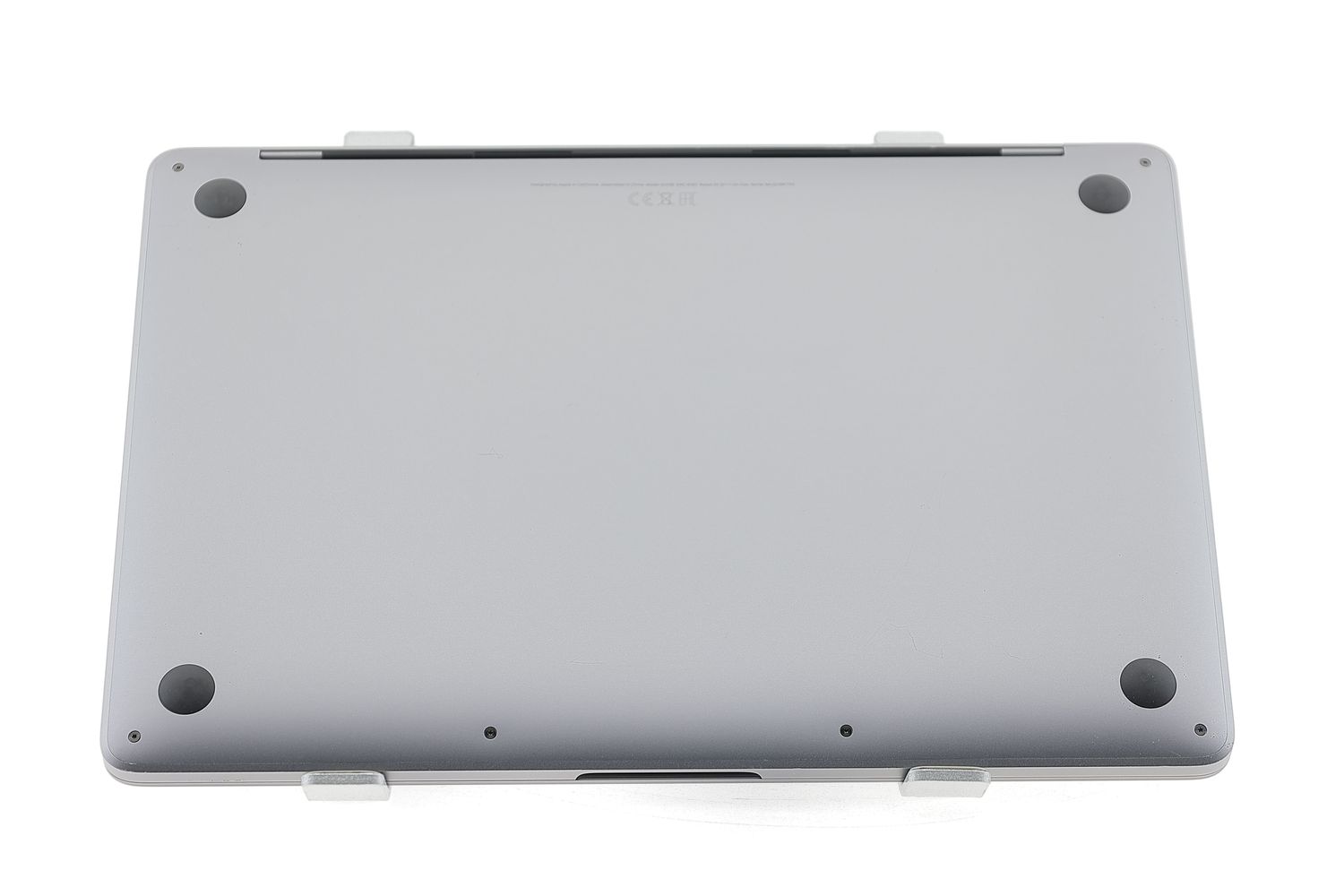 Apple MacBook Pro 13″ 2022, M2 8 Cores, 8 GB, 10 core GPU 512 GB Space Gray - Nagyon jó