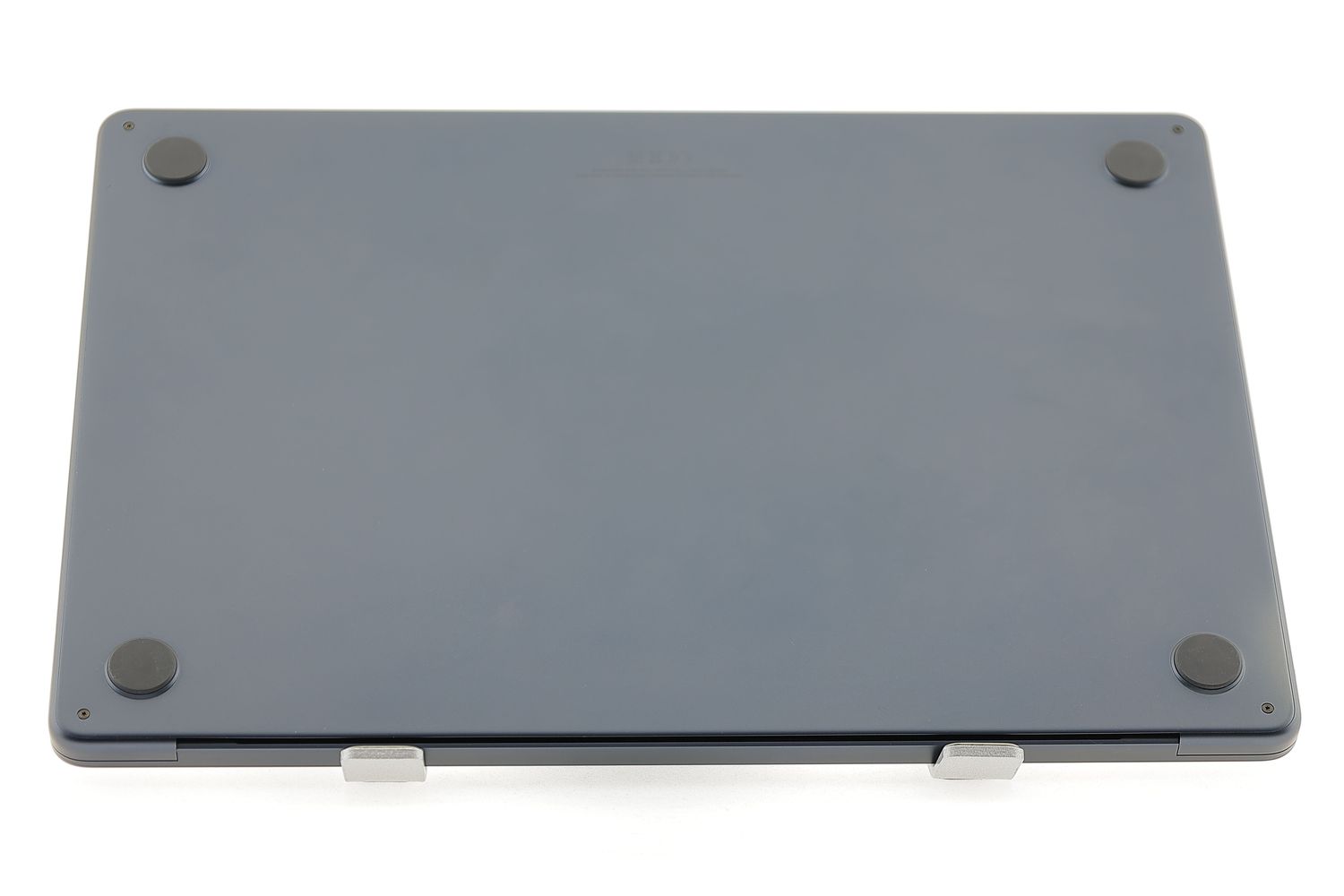 Apple MacBook Air 15″ 2023, M2 8 Cores, 8 GB, 10 core GPU 256 GB Midnight - Újszerű