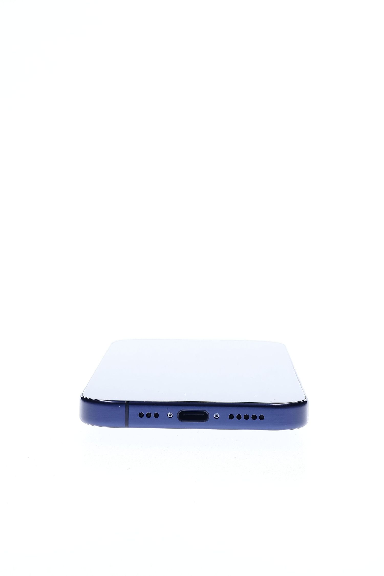 Apple iPhone 15 Pro 128 GB Blue Titanium - Като нов