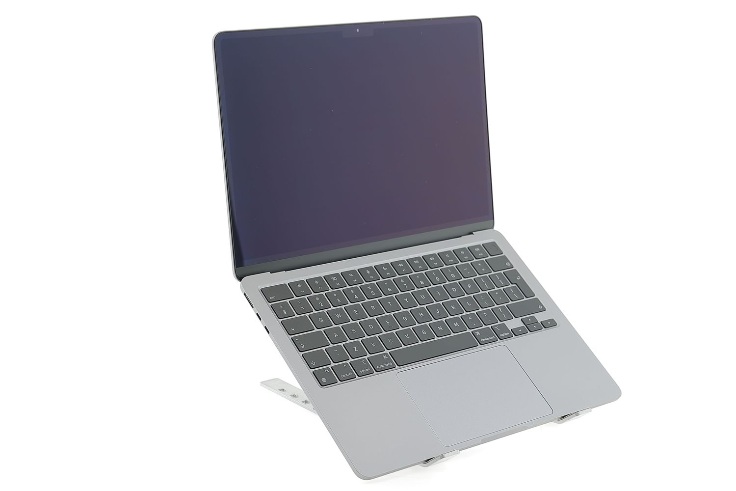 Apple MacBook Air 13″ 2022, M2 8 Cores, 8 GB, 8 core GPU, Space