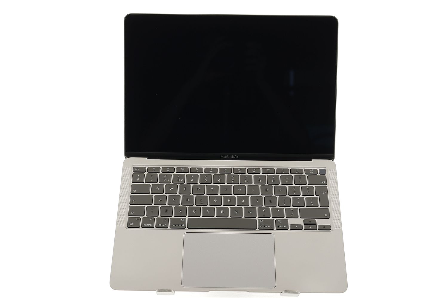 Apple MacBook Air 13″ 2020, i5 1.1 GHz, 8 GB, Intel Iris Plus