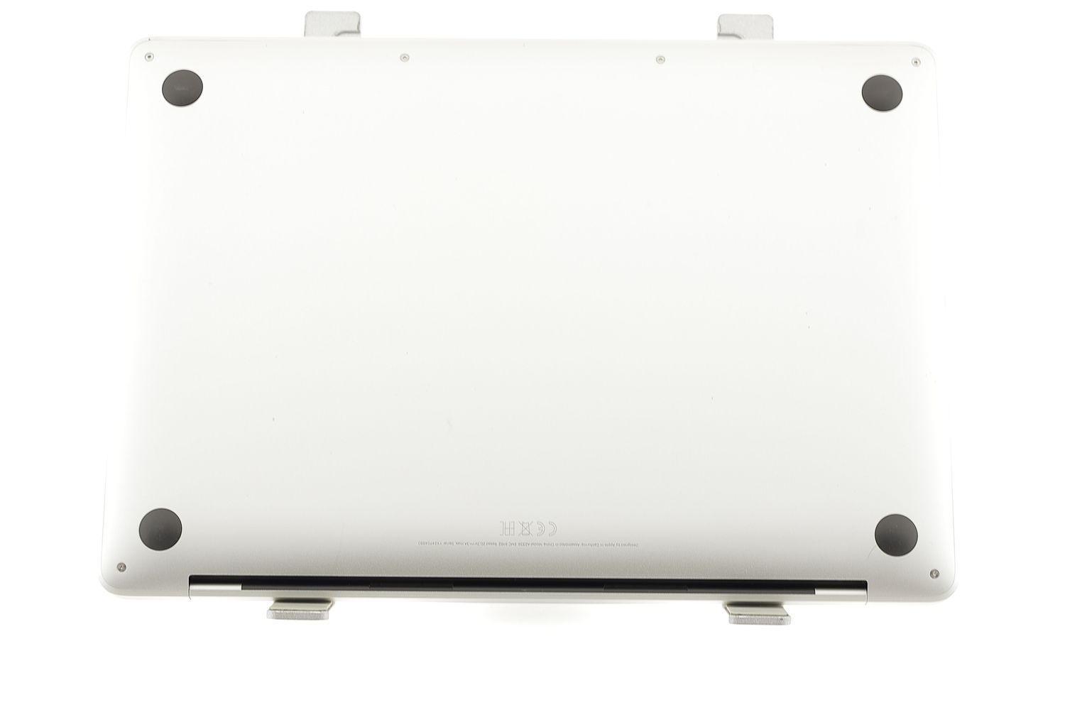 Apple MacBook Pro 13″ 2022, M2 8 Cores, 8 GB, 10 core GPU 256 GB Silver - Ca nou