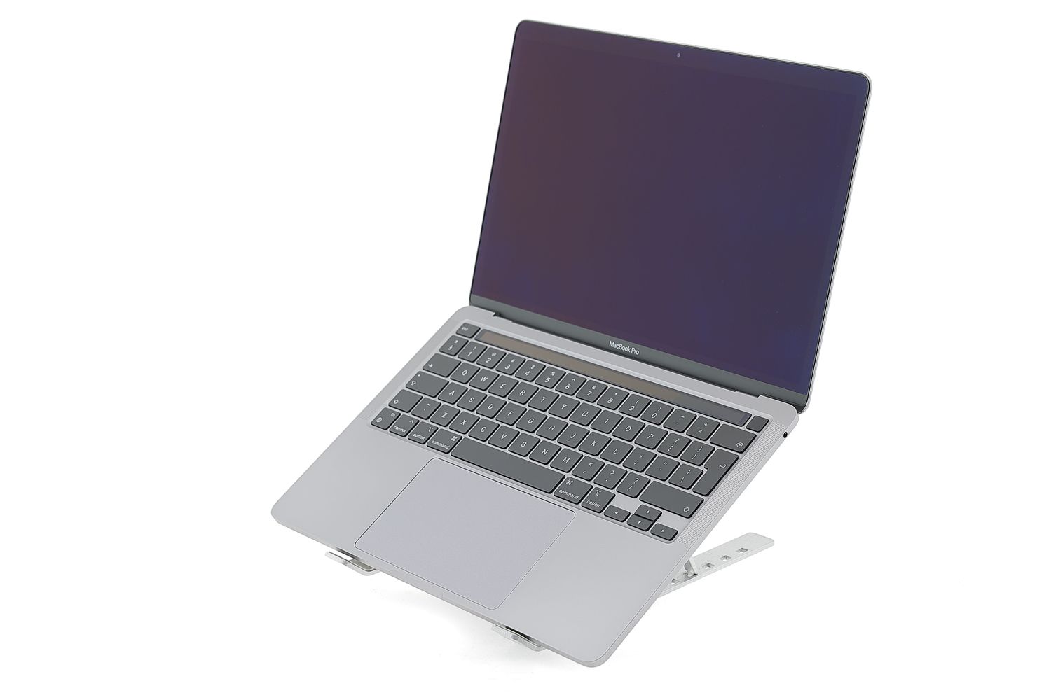 Apple MacBook Pro 13″ 2020, M1 8 Cores, 8 GB, 8 core GPU 256 GB Space Gray - Много добро