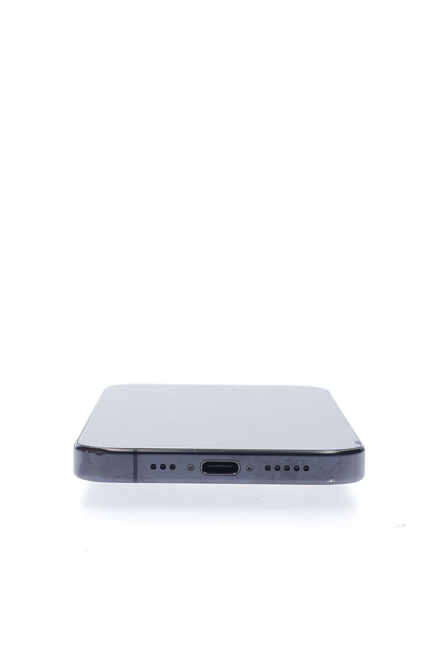 Apple iPhone 15 Pro 128 GB Black Titanium - Foarte bun