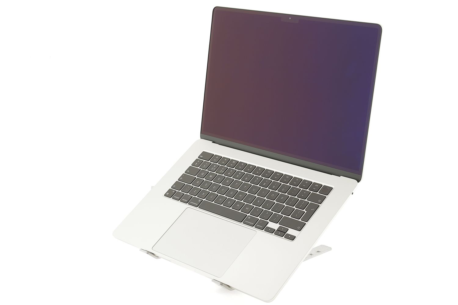 Apple MacBook Air 15″ 2023, M2 8 Cores, 8 GB, 10 core GPU 256 GB Silver - Ca nou