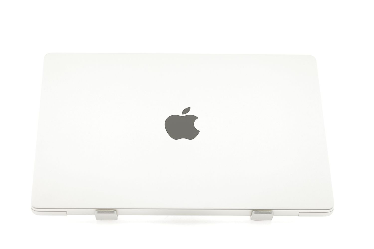 Apple MacBook Pro 14″ 2023, M2 Pro 10 Cores, 16 GB, 16 core GPU 512 GB Silver - Excelent