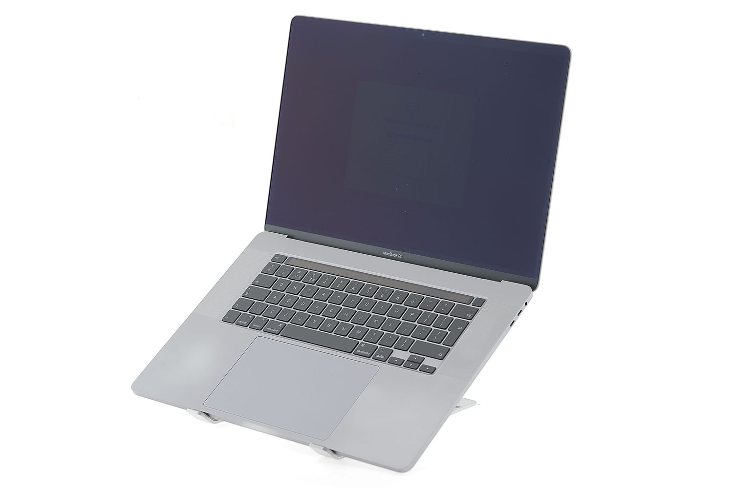 Apple MacBook Pro 16″ Touch Bar 2019, i7 2.6 GHz, 16 GB, AMD Radeon Pro 5300M 512 GB Space Gray - Foarte bun