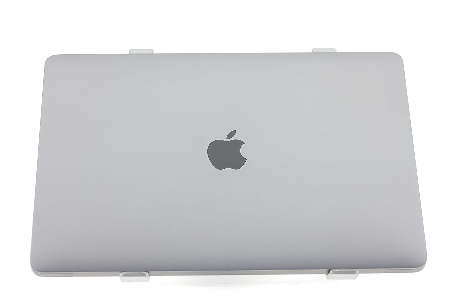 Apple MacBook Pro 13″ 2020, M1 8 Cores, 8 GB, 8 core GPU 256 GB Space Gray - Excelent