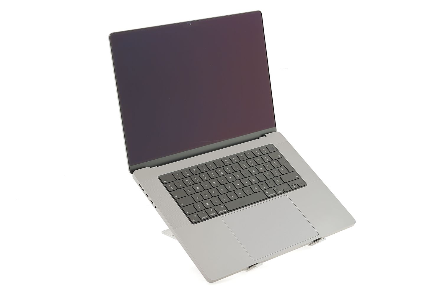 Apple MacBook Pro 16″ 2021, M1 Pro 10 Cores, 16 GB, 16 core GPU 1 TB Space Gray - Ca nou