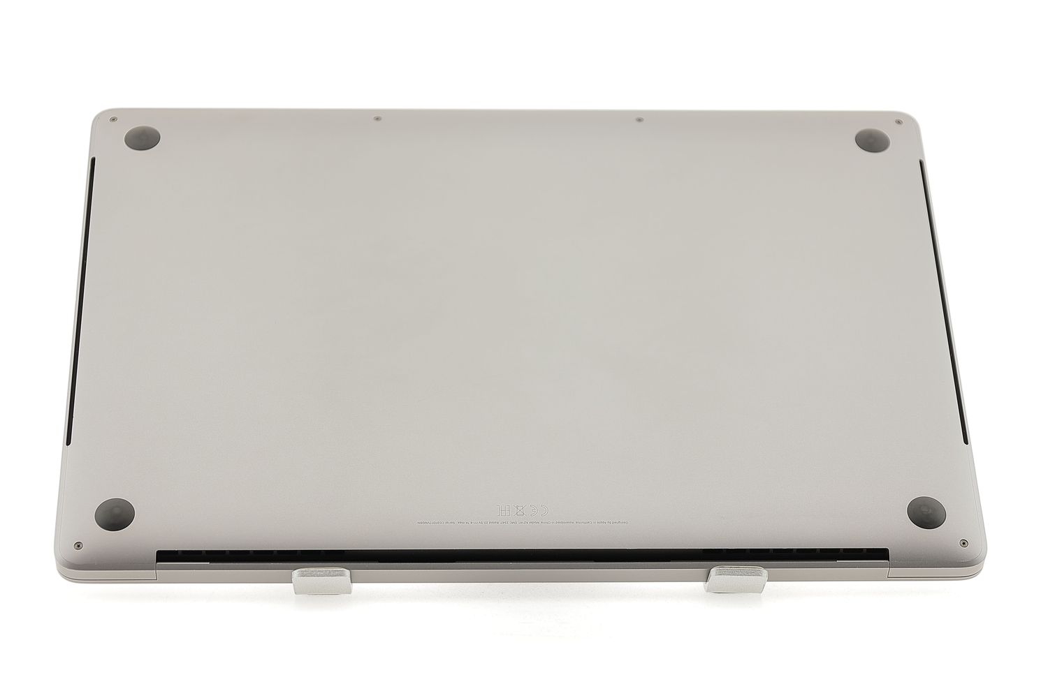 Apple MacBook Pro 16″ Touch Bar 2019, i9 2.3 GHz, 16 GB, AMD Radeon Pro 5500M 1 TB Space Gray - Excelent