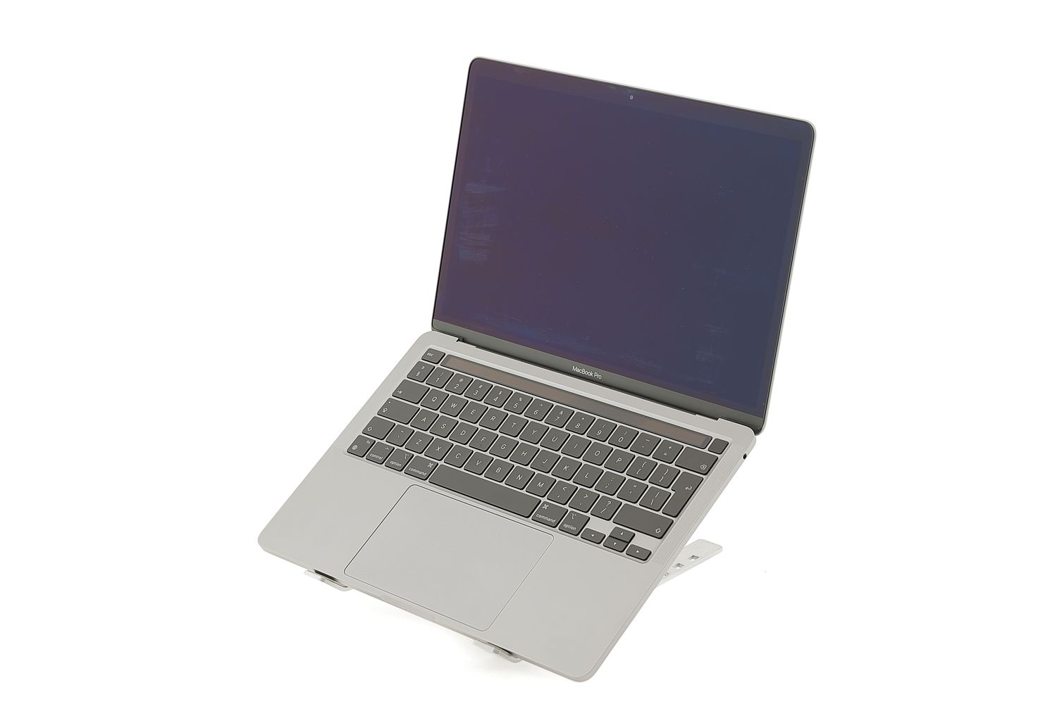 Apple MacBook Pro 13″ 2020, M1 8 Cores, 16 GB, 8 core GPU 256 GB Space Gray - Ca nou