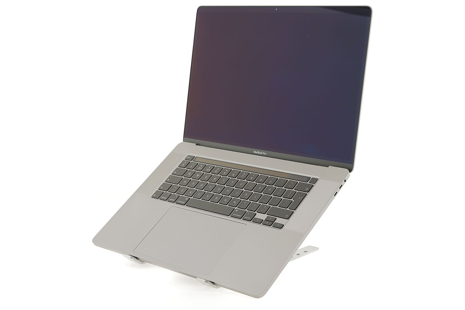 Apple MacBook Pro 16″ Touch Bar 2019, i7 2.6 GHz, 32 GB, AMD Radeon Pro 5300M 512 GB Space Gray - Excelent