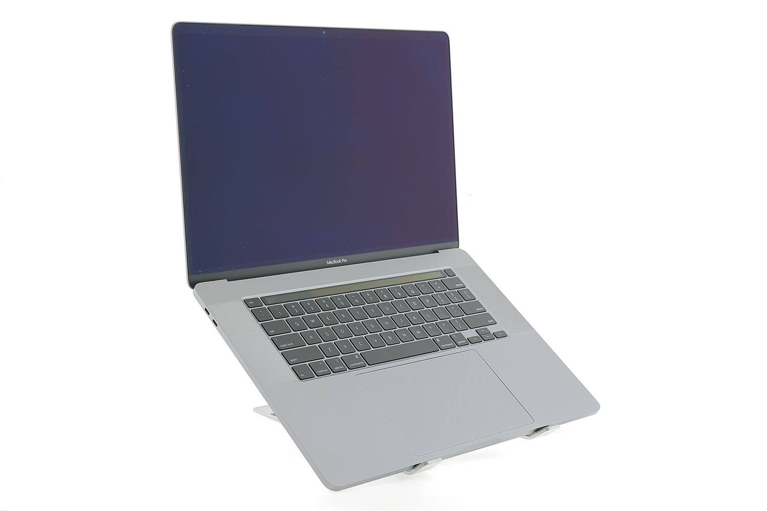 Apple MacBook Pro 16″ Touch Bar 2019, i7 2.6 GHz, 16 GB, AMD Radeon Pro 5300M 512 GB Space Gray - Ca nou