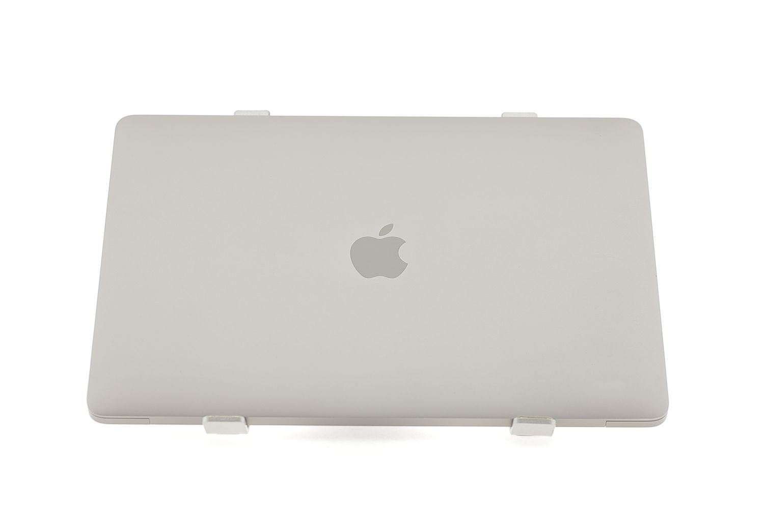 Apple MacBook Pro 13″ 2017, i5 2.3 GHz, 8 GB, Intel Iris Plus Graphics 640 128 GB Space Gray - Foarte bun
