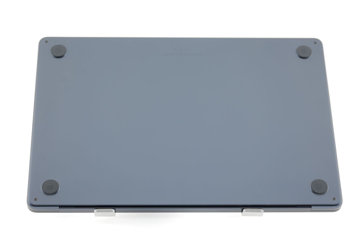 Apple MacBook Air 15″ 2023, M2 8 Cores, 8 GB, 10 core GPU 512 GB Midnight - Отлично