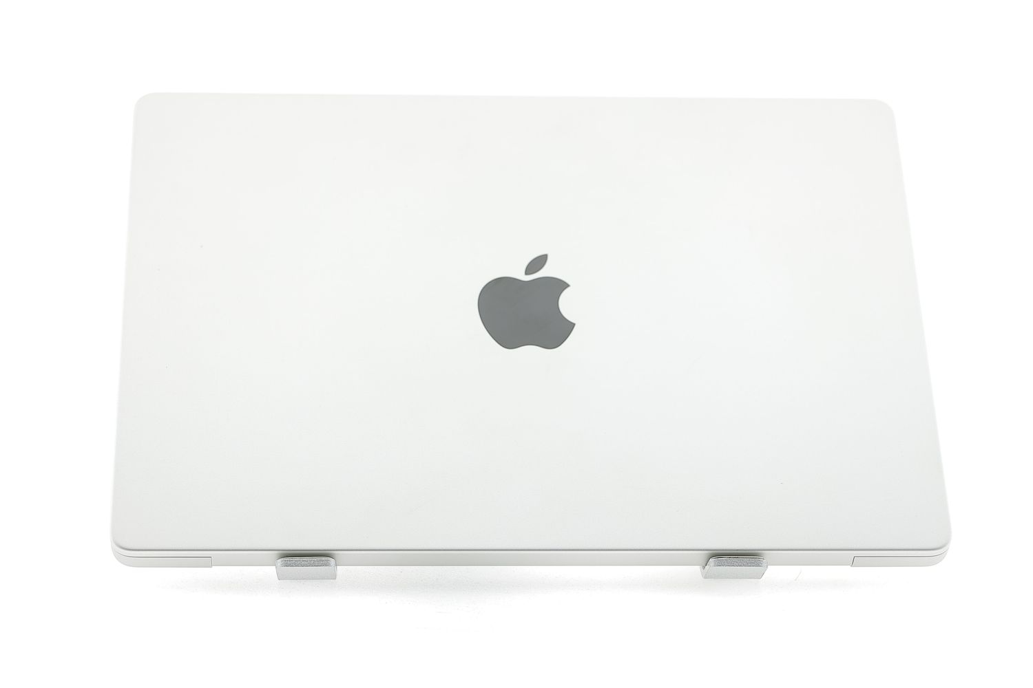 Apple MacBook Pro 14″ 2021, M1 Pro 10 Cores, 16 GB, 16 core GPU 1 TB Silver - Újszerű